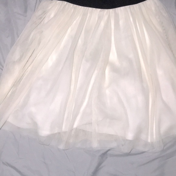 Girls Dress - Picture 2 of 8